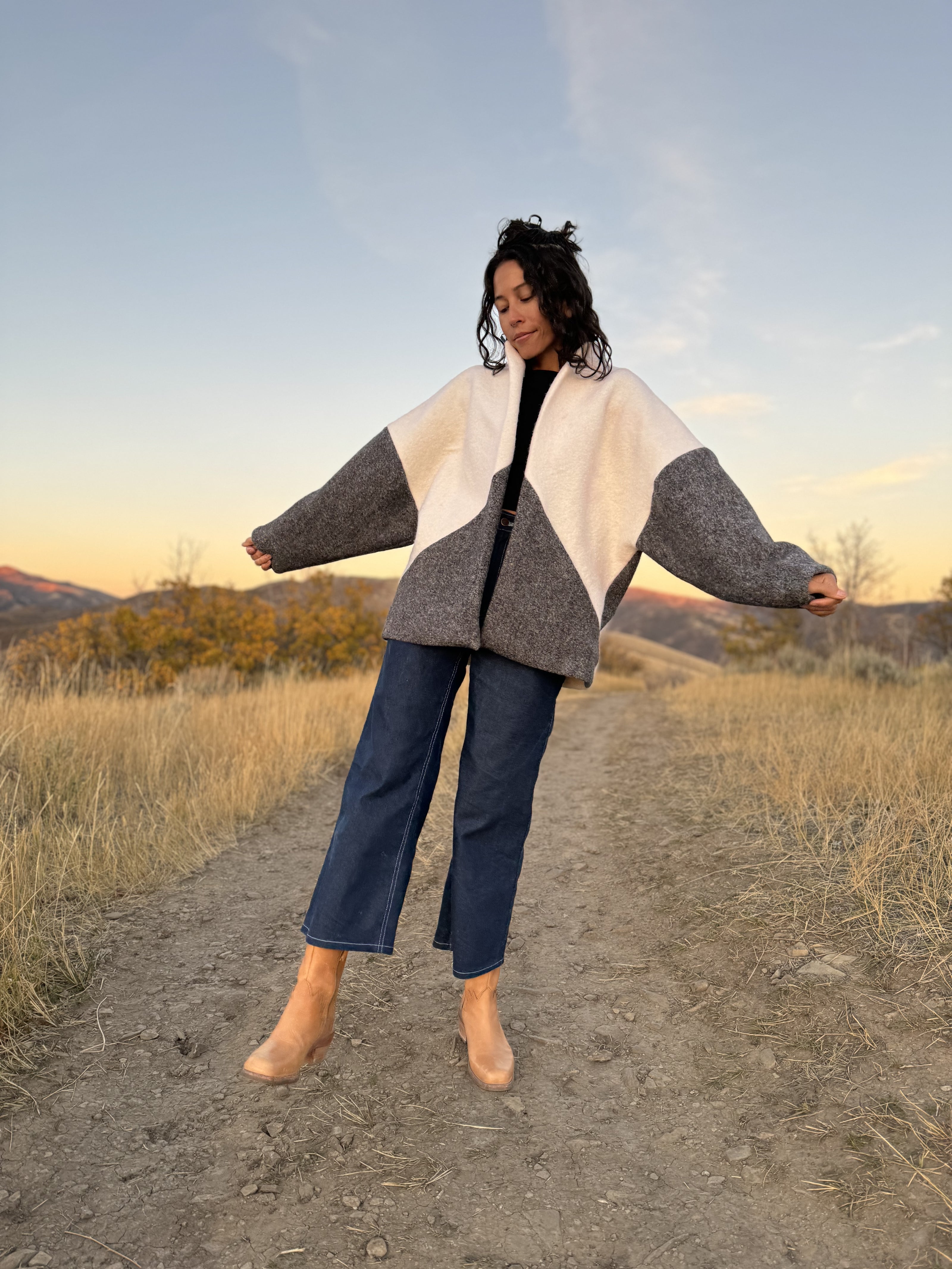 Coating | Heathered Charcoal Wool
