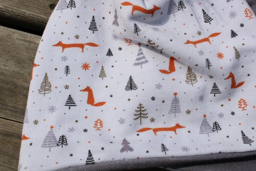 French Terry Print | Chilly Fox | Remnant - 0.5m Piece - Fabric + Flow Textile Co.